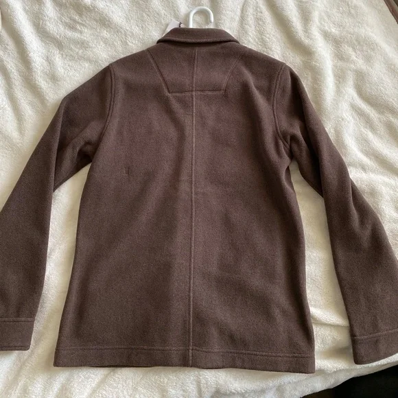 Brand new kit and ace button down fleece jacket - Picture 3 of 3